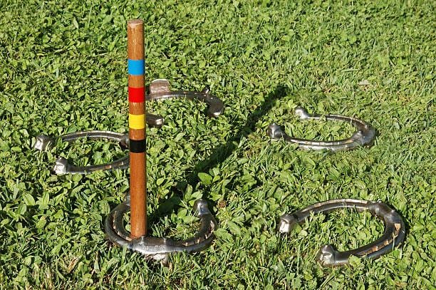 wooden horseshoe game supplier